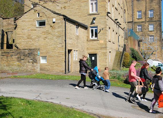 The stable, Calder House - office to let at Sowerby Bridge Wharf